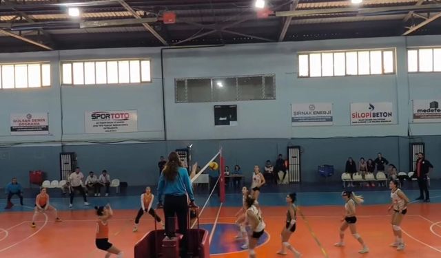 Nicer Hotel Voleybol Şırnak Deplasmanında Ağır Darbe Aldı!