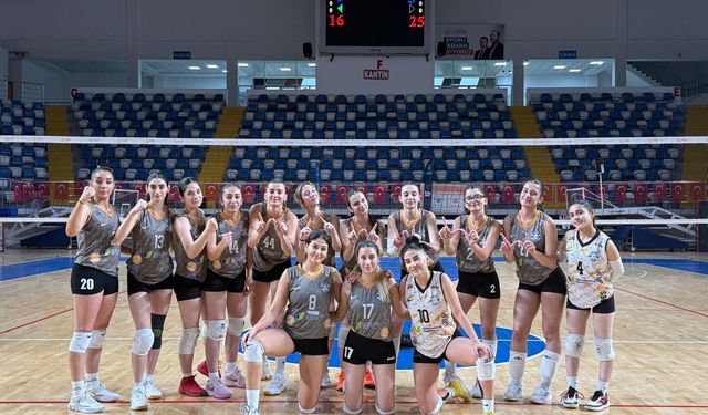 Nicer Hotel Voleybol’dan ezici galibiyet! Hedef: Sultanlar Ligi!
