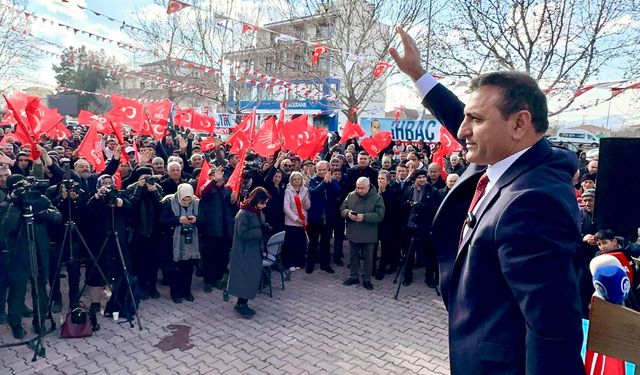 Malatya’da CHP İçinde İktidar Mücadelesi mi? Göçer Sessizliğini Bozdu