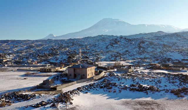 Doğu Anadolu'da soğuk ve kar etkisini sürdürüyor