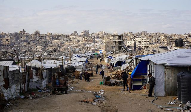 İsrail, ateşkese rağmen Gazze Şeridi'ne saldırılarını sürdürdü