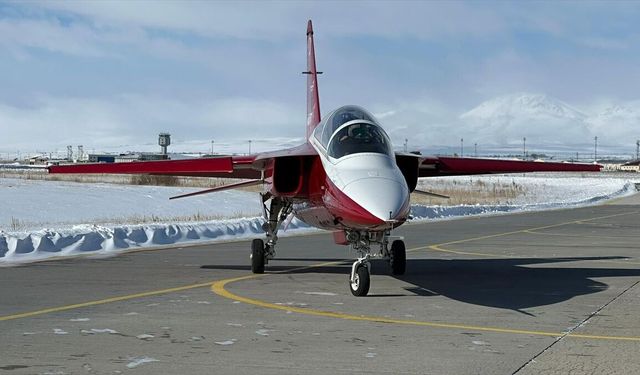 Türkiye'nin ilk milli jet uçağı HÜRJET 'dondurucu' sınavdan geçti