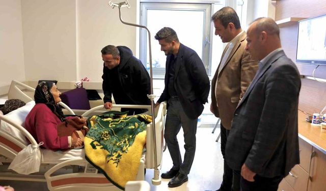 Akçadağ Belediye Başkanı Ulutaş'tan hastane ziyareti