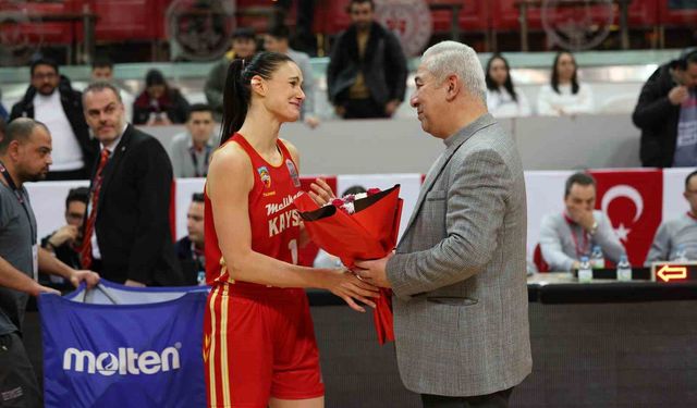 Alice Kunek ile yollar ayrıldı