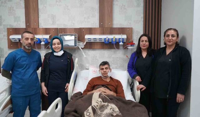 Batman'da Ağız ve Diş Sağlığı Hastanesinde bir ilk: Alt çene kırığı başarıyla tedavi edildi