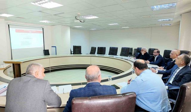 Elazığ'da sağlık tesisleri değerlendirildi