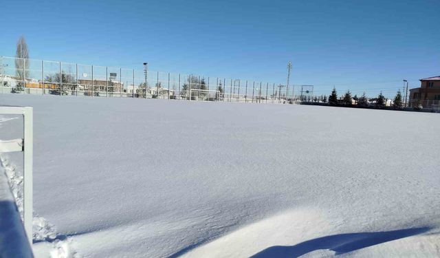 Kayseri'de amatör maçlara kar engeli