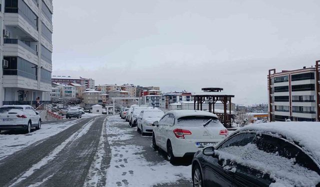 Kulp beyaza büründü