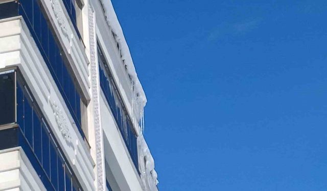 Kulp'ta dondurucu soğuk etkili oldu