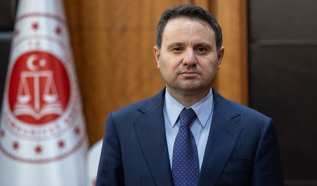 Adalet Bakanı Gürlek: Ben bir siyasi kimliğin dışında adalet ihtiyacı olan 86 milyon vatandaşımızın yanındayım