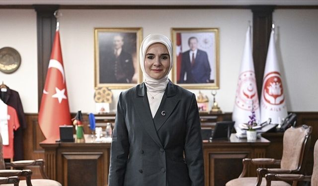 Bakan Göktaş Açıkladı: Çocukları Korumak İçin Sosyal Medyaya Düzenleme Geliyor