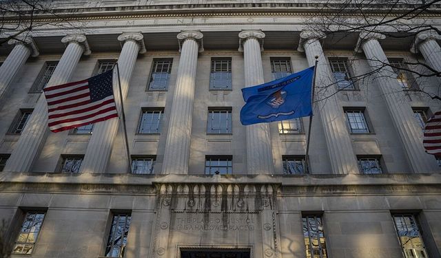 Adalet Bakanlığı, California Üniversitesi’ni Yahudi karşıtlığı iddiasıyla dava etti