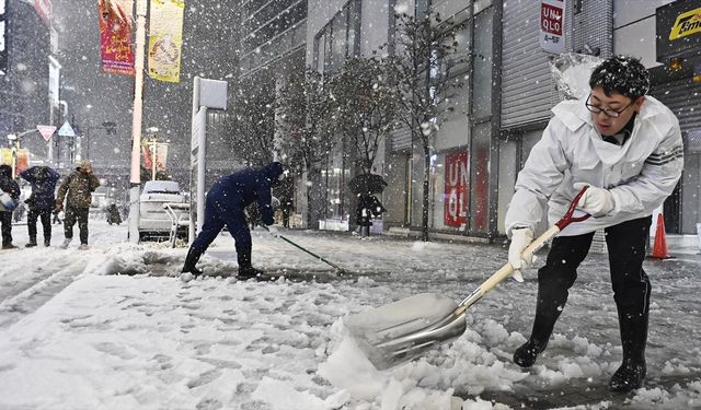 Japonya'da şiddetli kış şartlarından kaynaklanan can kayıplarının sayısı 46'ya yükseldi