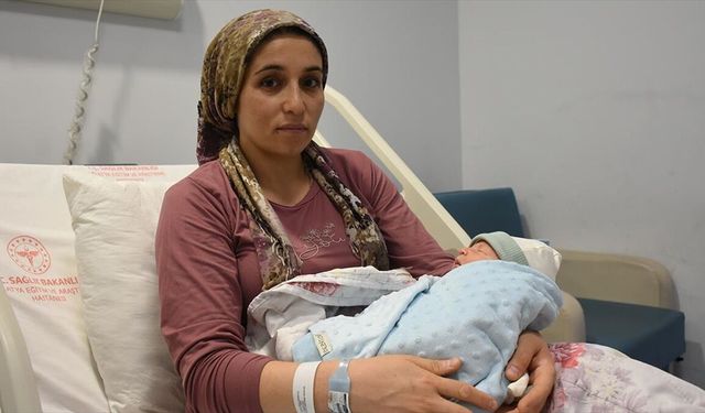 Malatya'da 6 Şubat depremde kızını kaybeden anne aynı tarihte doğum yaptı