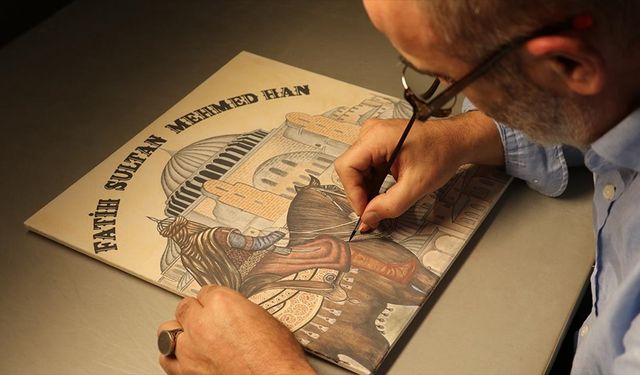 Türk tarihini 27 metrelik çini eserle anlattı