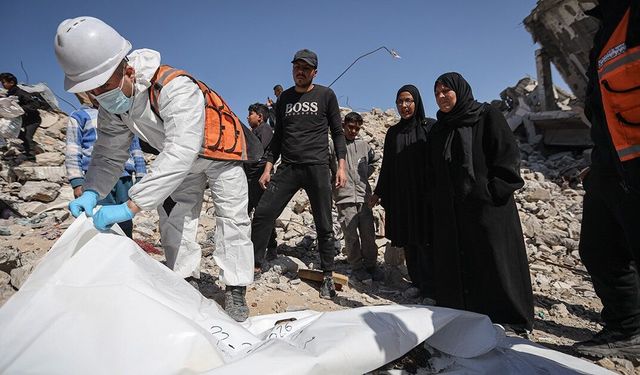 Uzmanlar, İsrail'in soykırım kastı iddialarını çürütmesinin zor olacağını belirtiyor