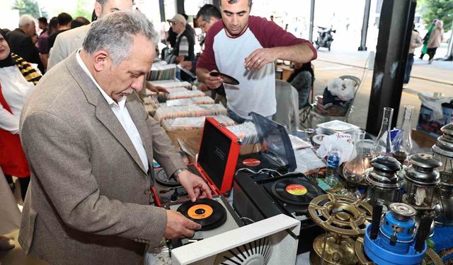 Antika Tutkunlarına Müjde! Kayseri Antika Pazarı Kapılarını Açıyor