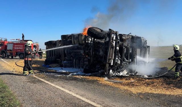 Devrilerek yanan tırın sürücüsü sinir krizi geçirdi