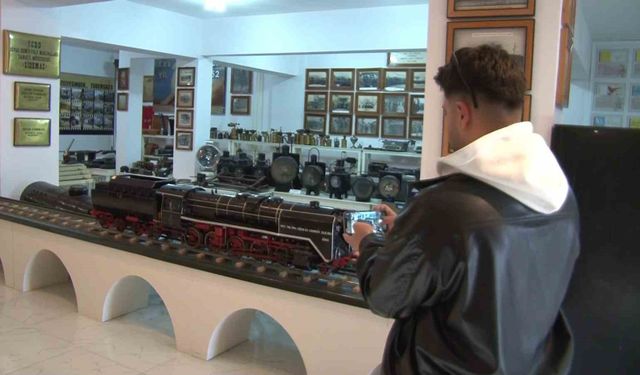 Devrim Otomobili’nden Buharlı Lokomotiflere: Sivas’taki Müze Geçmişi Canlandırıyor