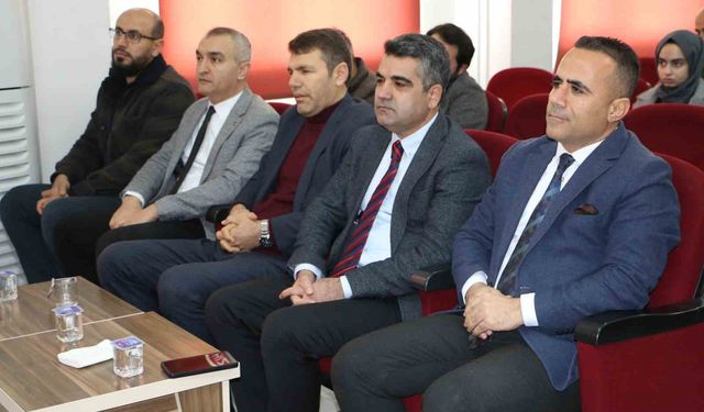 Diyarbakır'da Genç Nida Kur'an-ı Kerim'i Güzel Okuma Yarışması yapılıyor