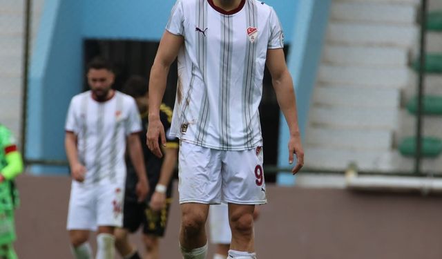 Elazığspor'da Fuat Bavuk affedildi