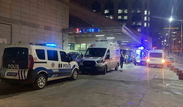 Taşlı sopalı kavga: 15 yaralı, 10 gözaltı