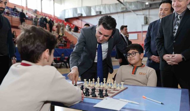 Tubnceli'de Vali Aygöl ilk hamleyi yaptı, turnuva başladı