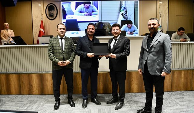 Yeşilyurt Genç Meclis'te Bayrak Değişimi: Gençlerin Yeni Başkanı Yusuf Salih Tatar Oldu