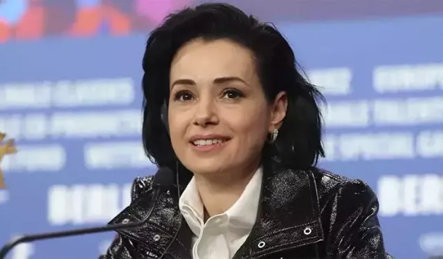 Özgü Namal’dan Dünya Basınına Türkiye Düzeltmesi