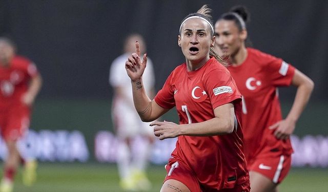 A Milli Kadın Futbol Takımı, Malta'yı 3-0 yendi