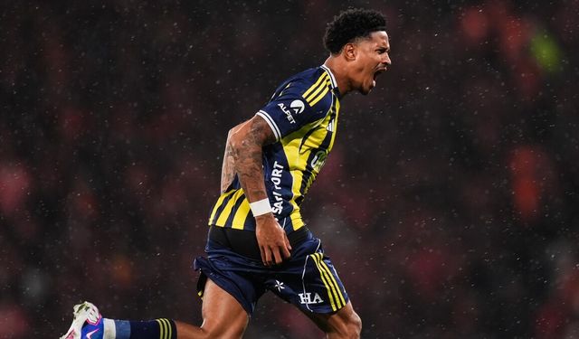 Fenerbahçeli futbolcu Jayden Oosterwolde 'Dalya' demeye hazırlanıyor