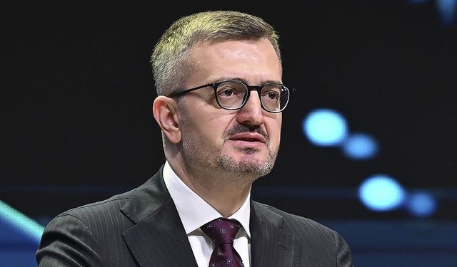 İletişim Başkanı Duran: Nevruzun tüm insanlığa barış, huzur ve esenlik getirmesini diliyorum