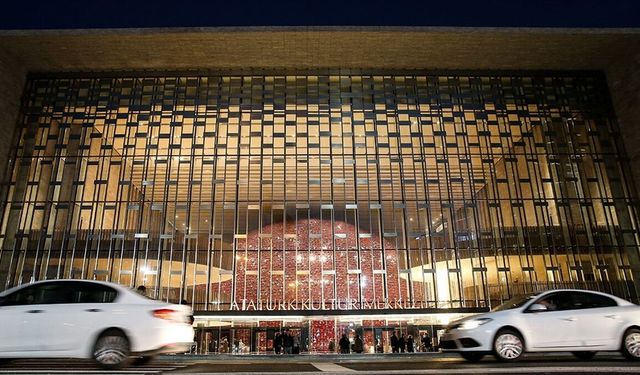 İstanbul'da İnsanlar Bu Hafta Kültür Sanata Doyacak