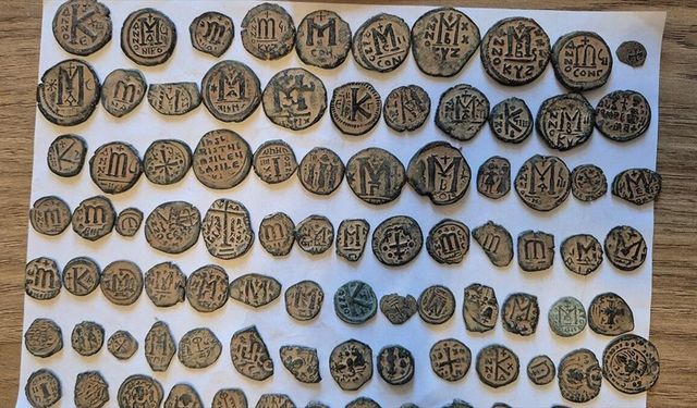 İtalya'ya Kaçırılmak İstenen Tarihi Eserleri Ele Veren,Şoför Kabinindeki Sıra Dışı Yoğunluk Oldu