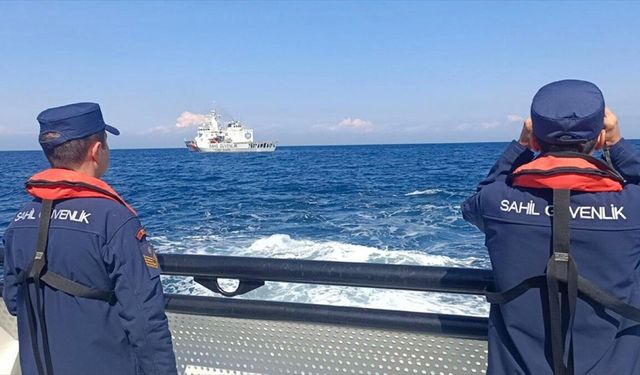 Kaçmaya Çalışan Göçmen Botu Facia Getirdi: Antalya’da 14 Can Kaybı