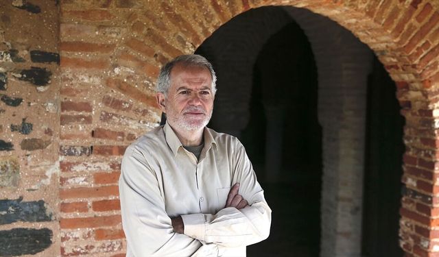 Müslüman olan İspanyol Rafael Hernandez, at sırtında Endülüs'ten Mekke'ye giderek 'sözünü' tuttu