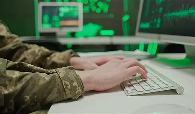 Yapay zekanın savaş ortamında kullanımı hukuki soru işaretlerini büyütüyor