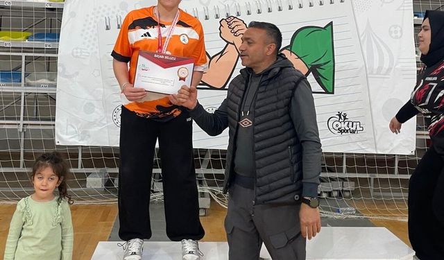 Adıyaman'lı Sporcudan Türkiye İkinciliği Başarısı