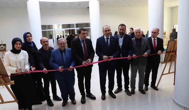 Kutsal Topraklardan Dijital İzler Sergisi Fırat Üniversitesi’nde Açıldı