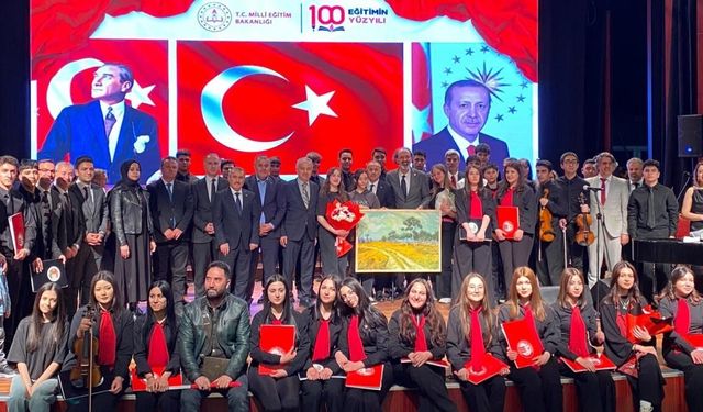 Malatya'da 'Kim Var' Etkinliği: Abdulkadir Eriş Lisesi’nde Ünlü Piyanist Heyecanı