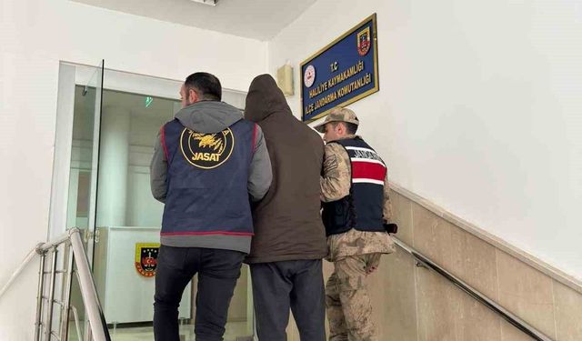 Şanlıurfa'da 5 Yıl Hapis Cezası Kesinleşmiş Şahıs Saklandığı Yerde Yakalandı