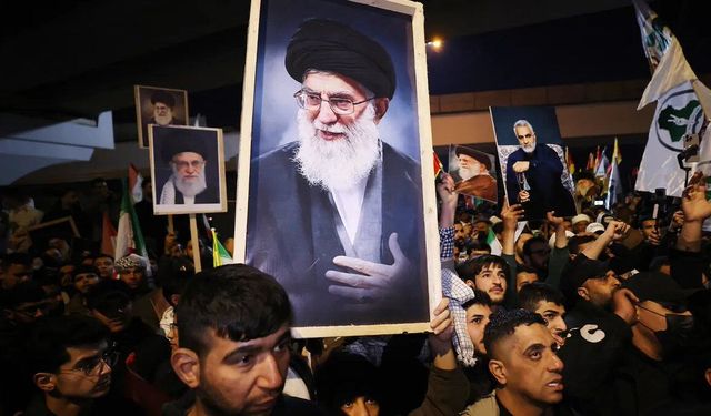 İran yeni dini liderini bugün açıklayacak!