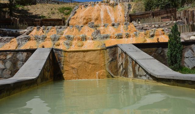 Malatya’nın Şifalı Suyu, Türkiye’nin Dört Bir Yanından Gelenleri Büyülüyor