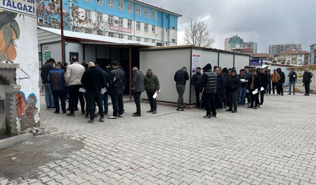 Malatya’da APP Kuyruğu