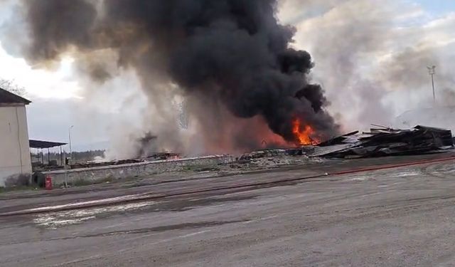 Yeşilyurt’ta Panik Anları: Asfalt ve Zift Alev Alev Yandı