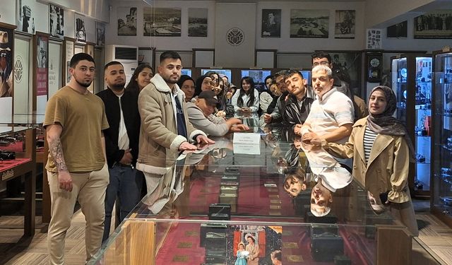 Malatya’da Gençler Fotoğraf Tarihiyle Buluştu