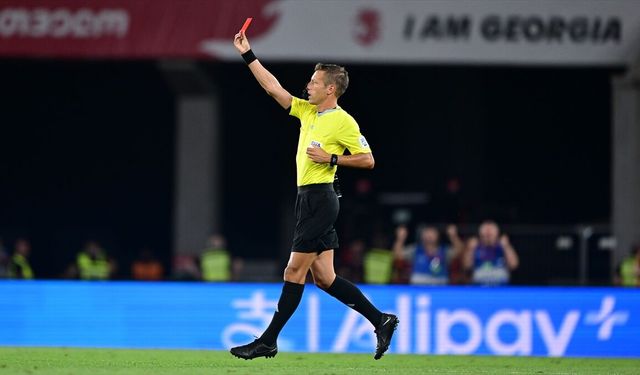 Dünya Kupası'nda görev yapacak hakemler belli oldu