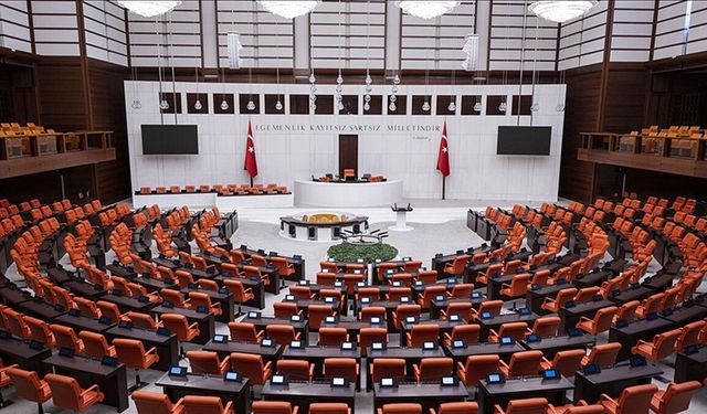 TBMM’ye Gelen İlginç Talepler: Kuzenler Evlenmesin, ‘Bay-Bayan’ Yasaklansın!
