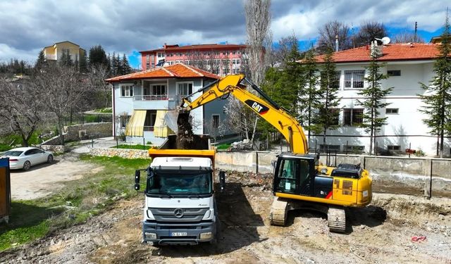 Darende’ye Sadrazam Mehmet Paşa Kütüphanesi Yapılıyor