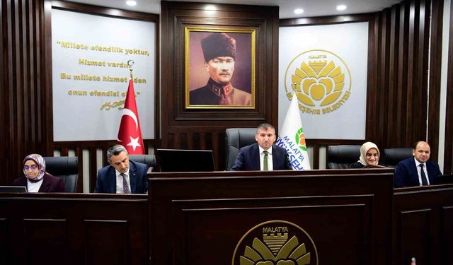 Nisan Ayı Meclisi Toplandı: Yeni İsimler Görev Başında!